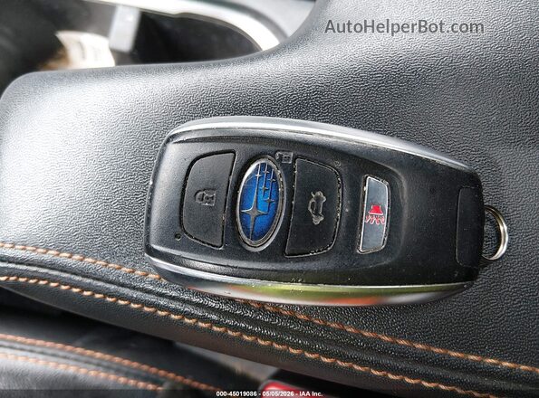 JF2GTAMC3K8258857 2019 SUBARU CROSSTREK Серый Вид панели приборов