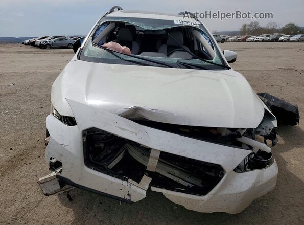 JF2GTAMC4J8240124 2018 SUBARU CROSSTREK White წინა ხედი