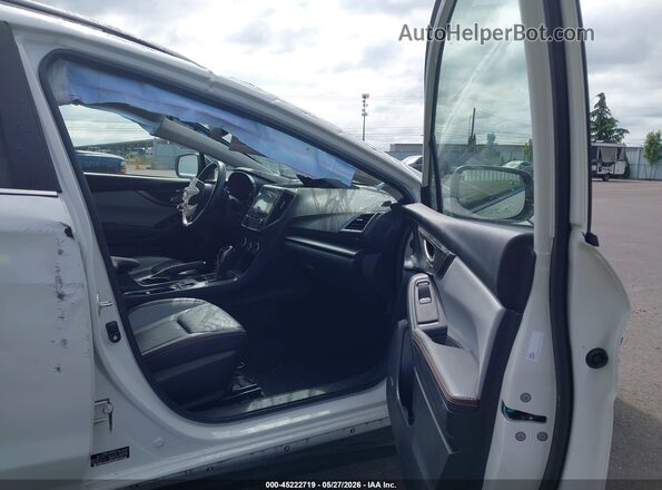 JF2GTAMC8J8348701 2018 SUBARU CROSSTREK White Вид салону спереду