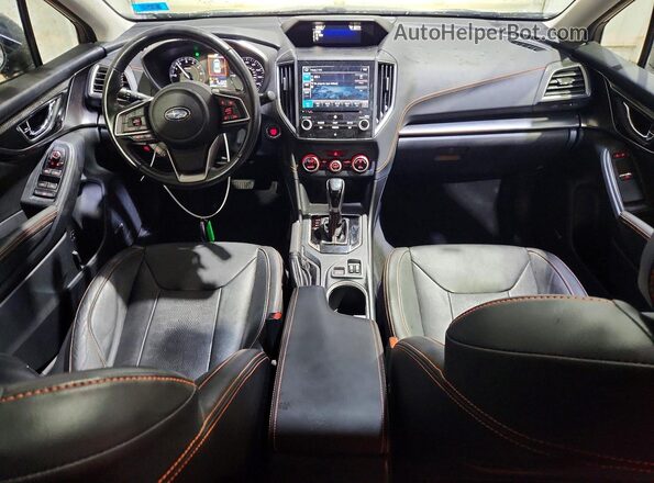 JF2GTAMC8JH272820 2018 SUBARU CROSSTREK Black 