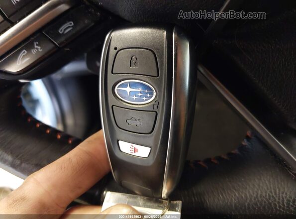 JF2GTAMC9KH230559 2019 SUBARU CROSSTREK Gray Widok deski rozdzielczej