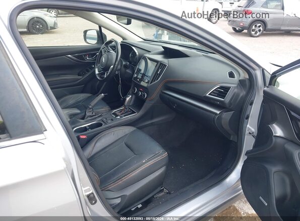 JF2GTANC0KH224468 2019 SUBARU CROSSTREK Silver Սալոնի դիմացի տեսք