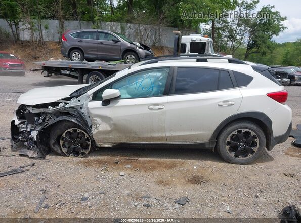 JF2GTAPC5M8345738 2021 SUBARU CROSSTREK White 