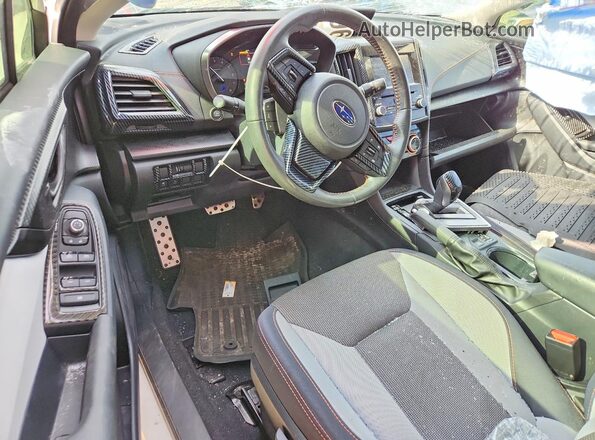 JF2GTAPC5N8232065 2022 SUBARU CROSSTREK Белый Вид панели приборов