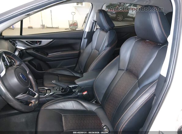 JF2GTHMC4N8223421 2022 SUBARU CROSSTREK White Вид салону спереду