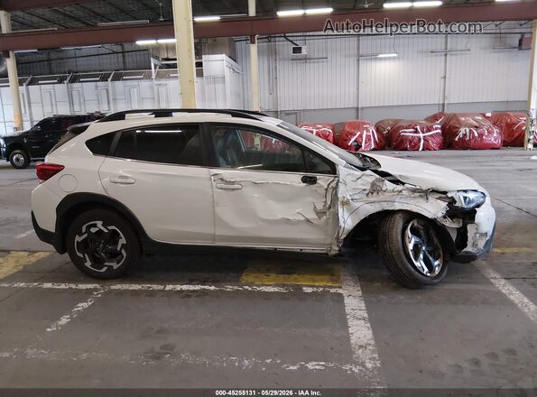 JF2GTHMC4N8223421 2022 SUBARU CROSSTREK White Вид задньої частини салону