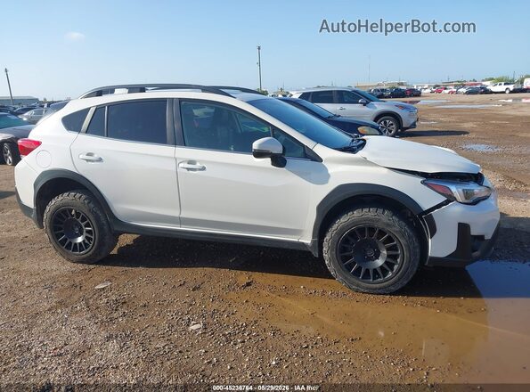JF2GTHNC5P8210114 2023 SUBARU CROSSTREK Белый Вид задней части салона