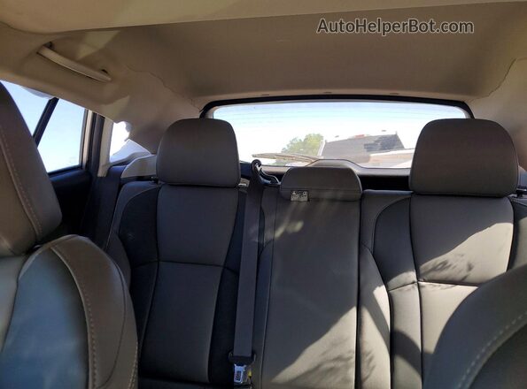 JF2GTHSC6MH222708 2021 SUBARU CROSSTREK Silver Հետևի նստատեղերի տեսք