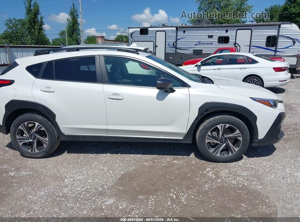 JF2GUADC0RH356994 2024 SUBARU CROSSTREK White Սալոնի հետևի տեսք