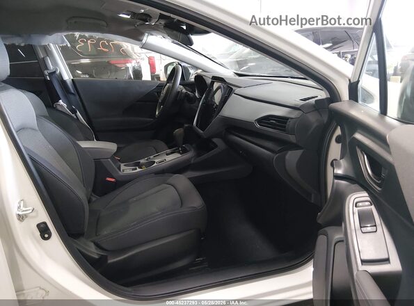 JF2GUADC1R8246570 2024 SUBARU CROSSTREK White Вид салону спереду