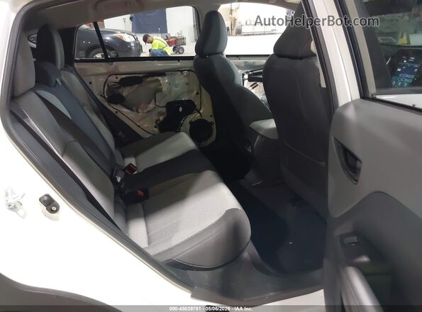 JF2GUADC1RH909586 2024 SUBARU CROSSTREK White VIN կոդի պիտակի տեսք
