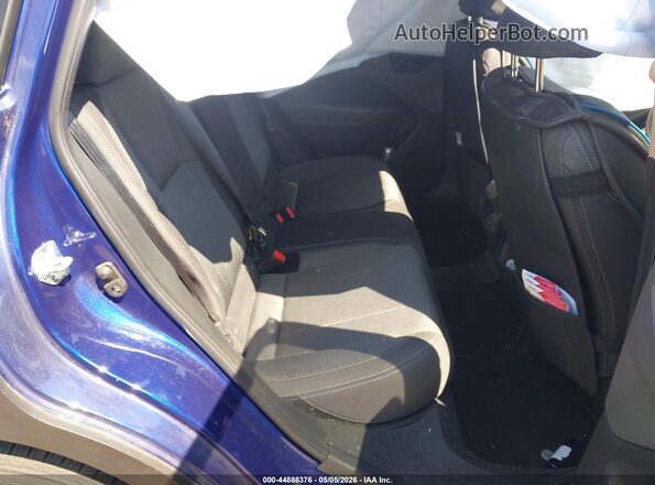 JF2GUADC2RH283126 2024 SUBARU CROSSTREK Blue Widok naklejki z numerem VIN
