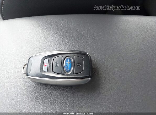 JF2GUADC3R8859399 2024 SUBARU CROSSTREK Silver Առջևի վահանակի տեսք