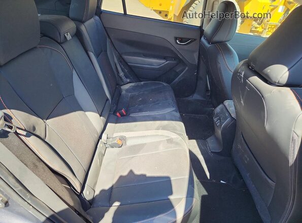 JF2GUHNC1SH228101 2025 SUBARU CROSSTREK Gray 