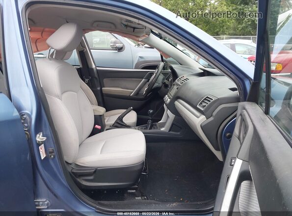 JF2SJAAC0JG548479 2018 SUBARU FORESTER Blue Widok wnętrza z przodu