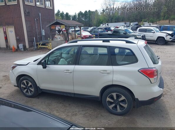 JF2SJABC2JH542658 2018 SUBARU FORESTER 2.5 White 