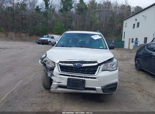 JF2SJABC2JH542658 2018 SUBARU FORESTER 2.5 White Вид задньої частини салону