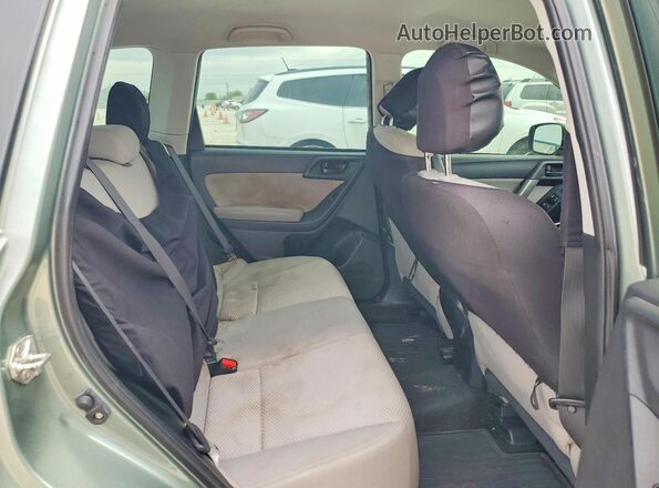 JF2SJABC7GH440751 2016 SUBARU FORESTER Green Vista interior trasera