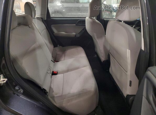 JF2SJABC7HH503557 2017 SUBARU FORESTER 2.5 Charcoal Widok wnętrza z tyłu