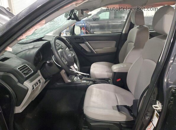 JF2SJABC7HH503557 2017 SUBARU FORESTER 2.5 Charcoal Widok wnętrza z przodu