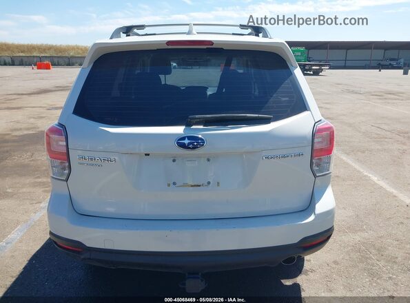 JF2SJABC7JH482666 2018 SUBARU FORESTER 2.5 White 