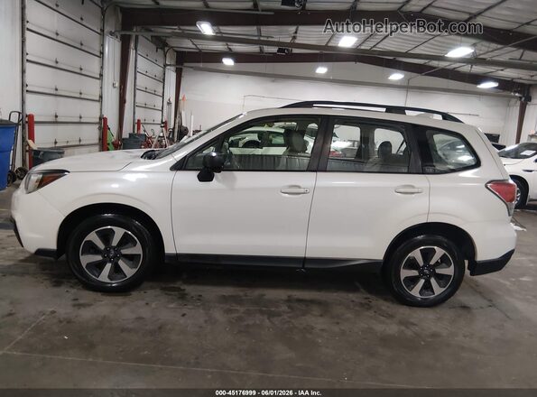 JF2SJABC9JH479073 2018 SUBARU FORESTER White Панорамний вид салону 360°