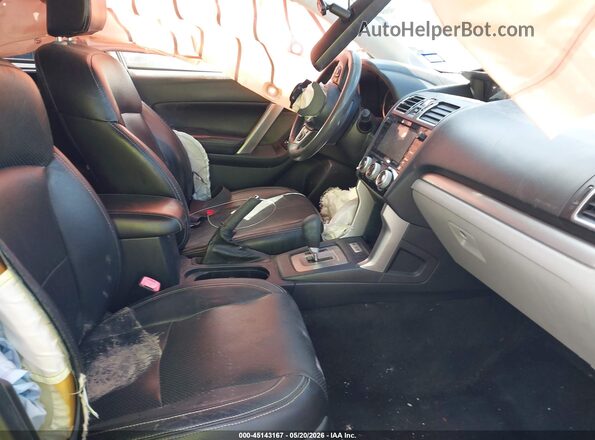 JF2SJADC0HH402860 2017 SUBARU FORESTER Silver Widok wnętrza z przodu