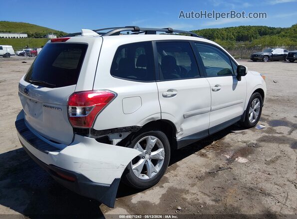 JF2SJADC1GH417320 2016 SUBARU FORESTER 2.5 White Rear right