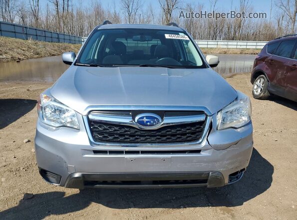 JF2SJADC2GH507026 2016 SUBARU FORESTER Silver Widok z przodu