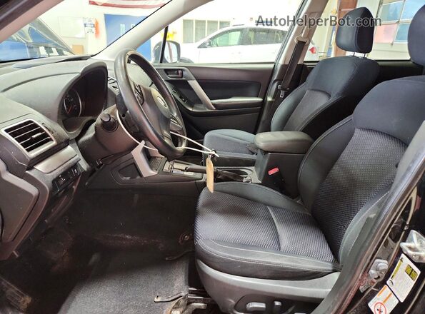 JF2SJADC4GH463126 2016 SUBARU FORESTER Charcoal Front interior view