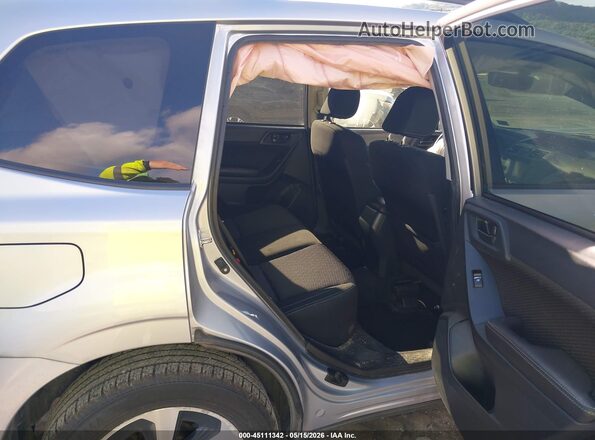 JF2SJAEC0HH551672 2017 SUBARU FORESTER Серебряный Вид наклейки с VIN-кодом