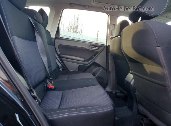 JF2SJAEC2JH543739 2018 SUBARU FORESTER 2.5 Black უკანა სალონის ხედი