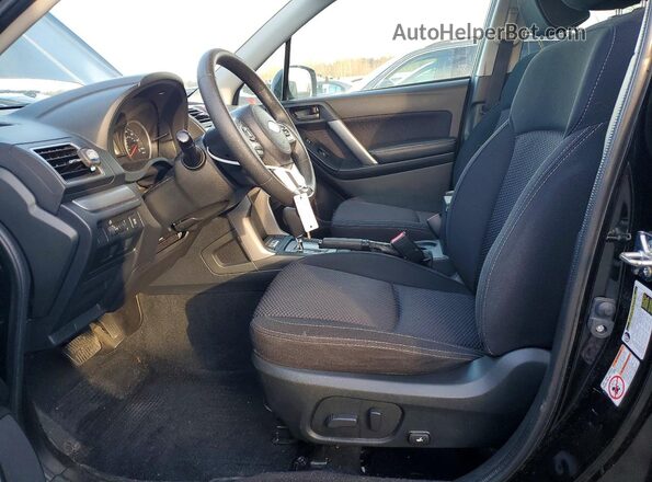 JF2SJAEC2JH543739 2018 SUBARU FORESTER 2.5 Black წინა სალონის ხედი