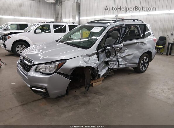 JF2SJAEC5HH481652 2017 SUBARU FORESTER Silver Առջևի ձախ երեք քառորդ տեսարան