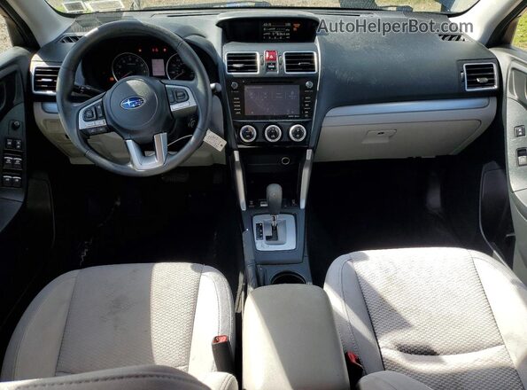 JF2SJAEC7JH579328 2018 SUBARU FORESTER 2.5 Blue Dashboard view