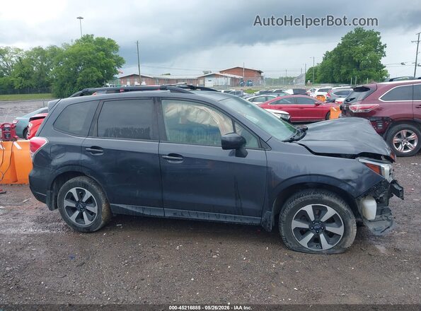 JF2SJAEC8HH548681 2017 SUBARU FORESTER Blue Widok wnętrza z tyłu