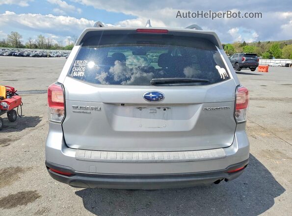 JF2SJAEC8JH455147 2018 SUBARU FORESTER Silver უკანა ხედი