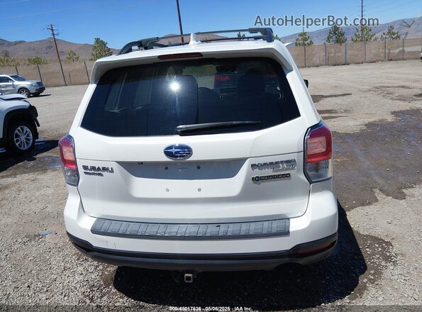 JF2SJAECXHH410821 2017 SUBARU FORESTER 2.5 White 