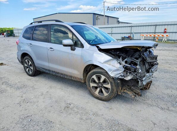 JF2SJAECXHH554675 2017 SUBARU FORESTER Silver Delantero derecho