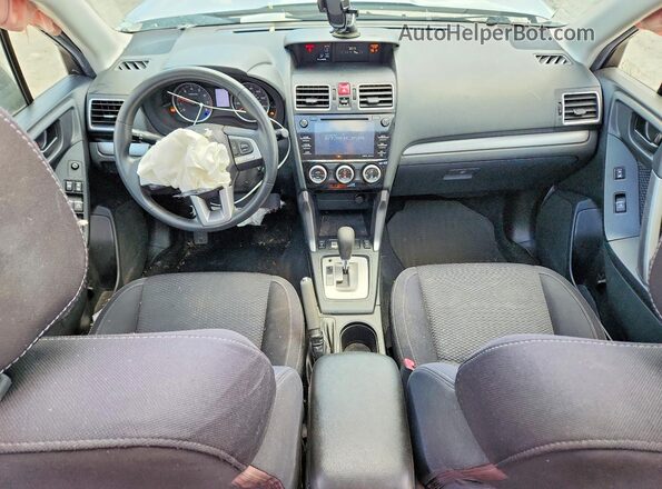 JF2SJAECXHH554675 2017 SUBARU FORESTER Silver Vista del salpicadero