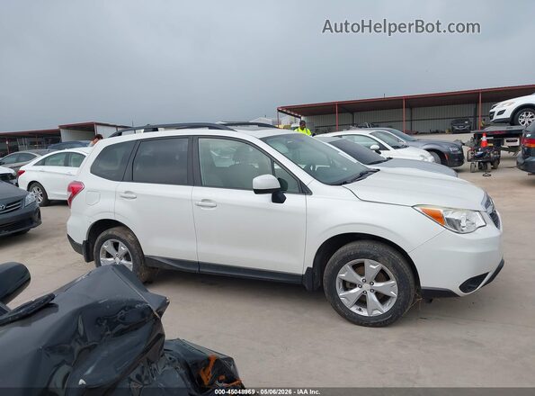 JF2SJAFC0GH544315 2016 SUBARU FORESTER 2.5 White უკანა სალონის ხედი