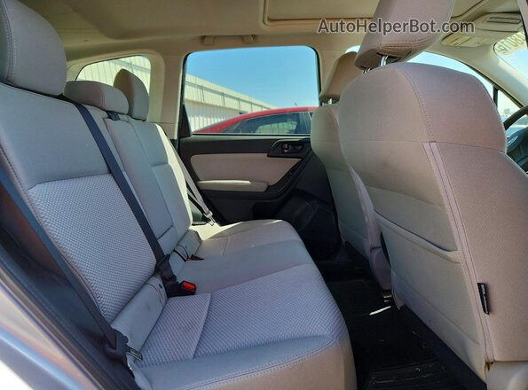 JF2SJAFC2GH464532 2016 SUBARU FORESTER Silver Rear seats view