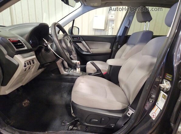 JF2SJAGC2HH484425 2017 SUBARU FORESTER Charcoal 