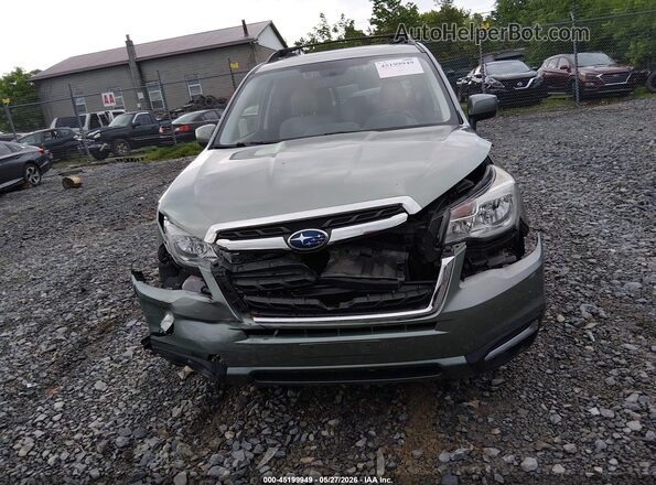 JF2SJAGC2HH568051 2017 SUBARU FORESTER Green Vista frontal