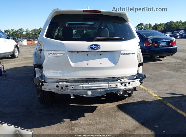 JF2SJAGC3JH508219 2018 SUBARU FORESTER White 