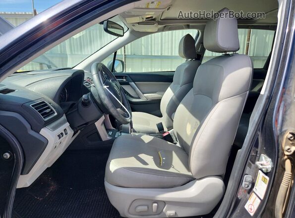 JF2SJAHC6GH562816 2016 SUBARU FORESTER Charcoal Vista interior delantera