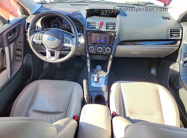 JF2SJAJC4HH546951 2017 SUBARU FORESTER Red 