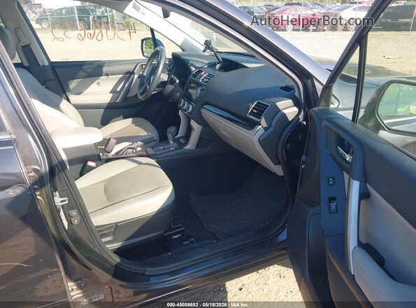 JF2SJAJC8HH594940 2017 SUBARU FORESTER Gray 