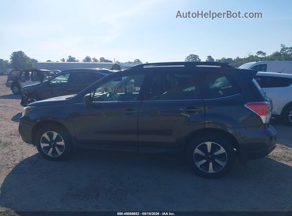 JF2SJAJC8HH594940 2017 SUBARU FORESTER Gray 