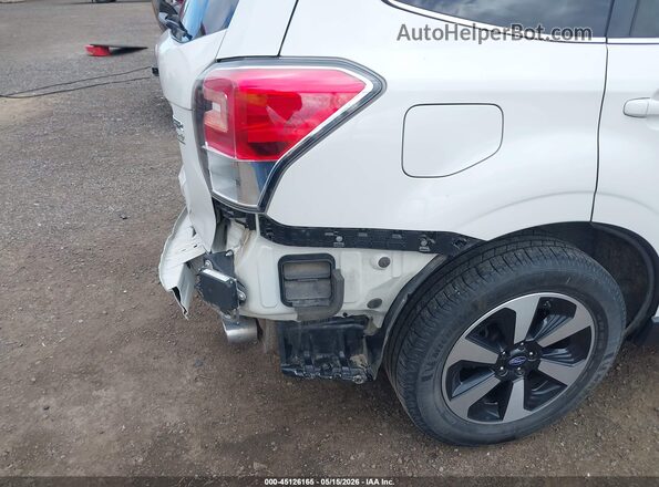 JF2SJAJCXHH543228 2017 SUBARU FORESTER White 